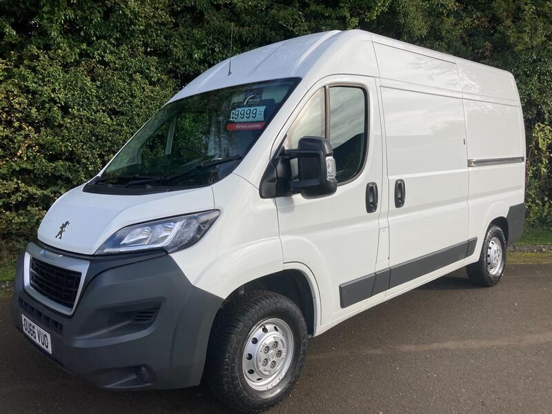 View PEUGEOT BOXER 335 L2 MWB H2 Med Roof 2.2 Litre HDi 130PS Traction + Hill Decent Control AIR CON