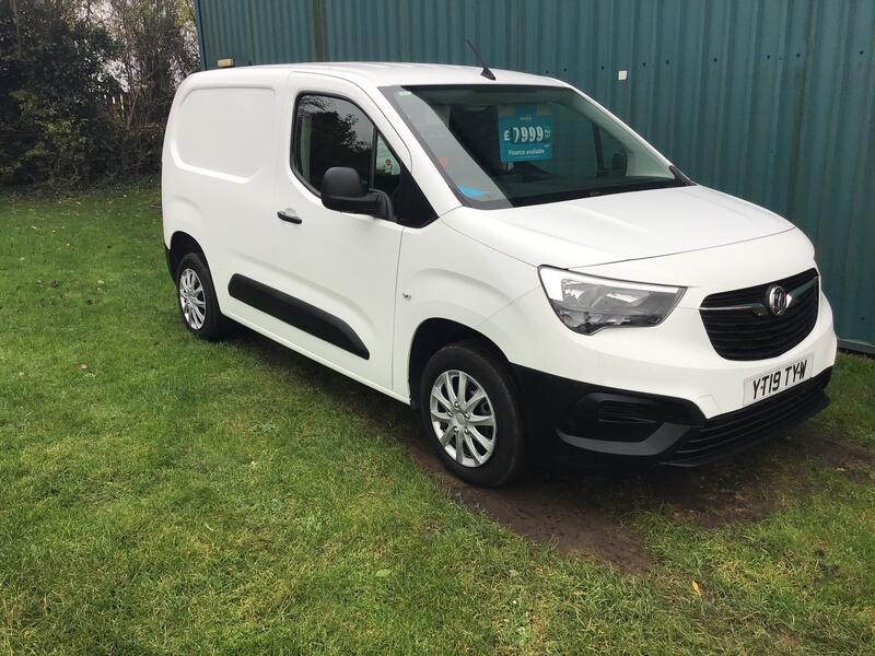 View VAUXHALL COMBO Drive Away Today Or We'll Deliver it!!!