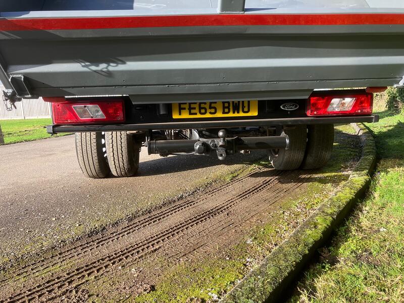 FORD TRANSIT TIPPER