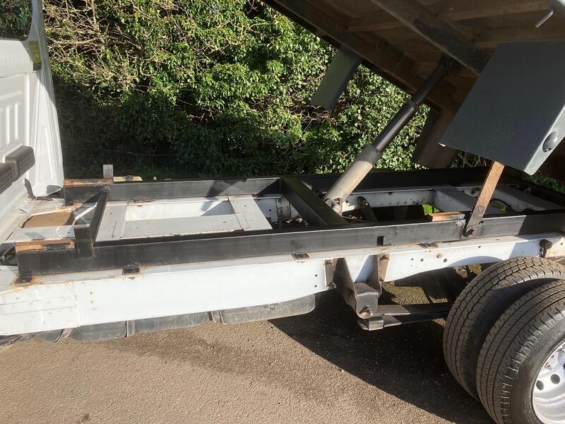 FORD TRANSIT TIPPER