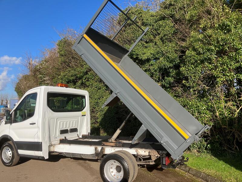 View FORD TRANSIT TIPPER 2.2 TDCi 350 L2 STEEL TIPPER