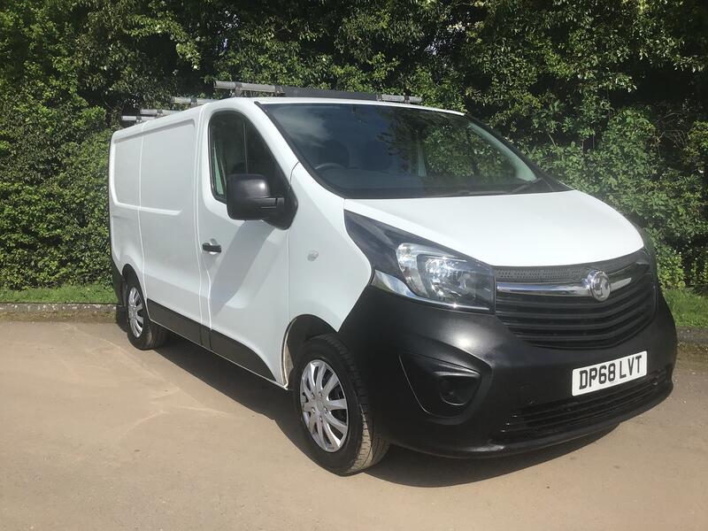 View VAUXHALL VIVARO L1 SWB 2900  1.6 CDTi EURO 6 ULEZ COMPLIANT