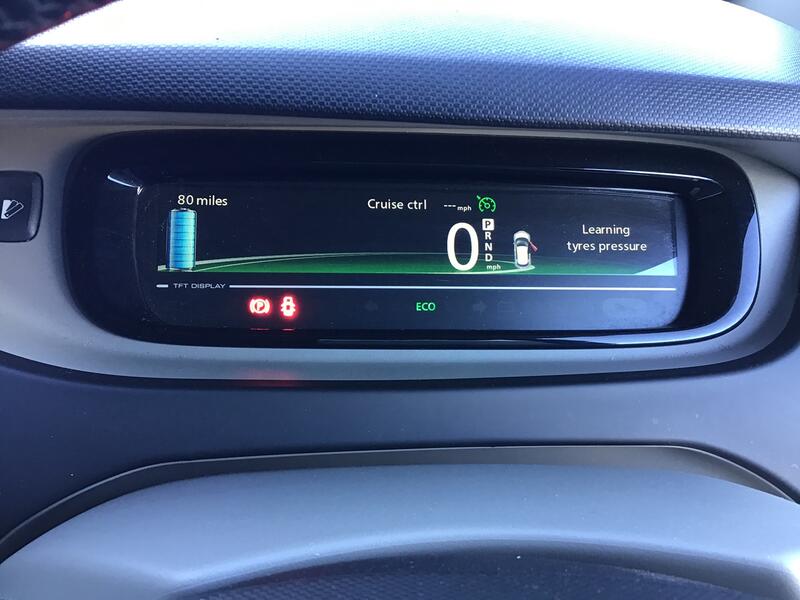 RENAULT ZOE