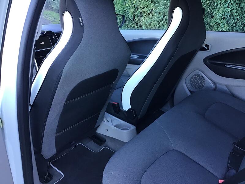 RENAULT ZOE