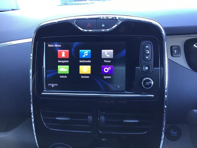 RENAULT ZOE