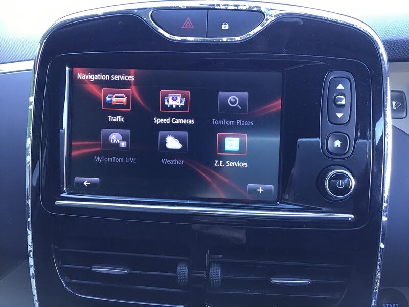 RENAULT ZOE