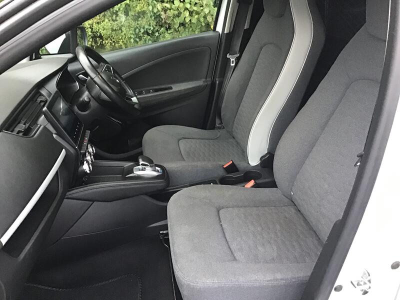 RENAULT ZOE