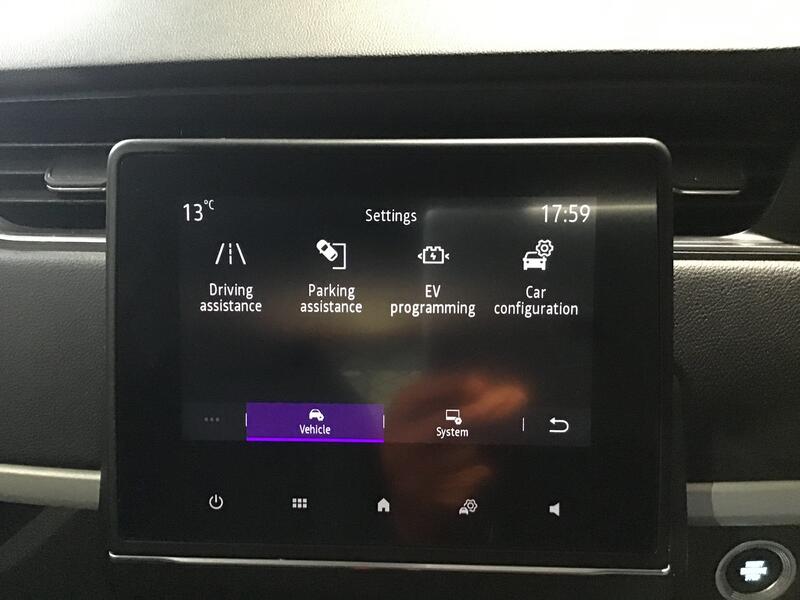 RENAULT ZOE