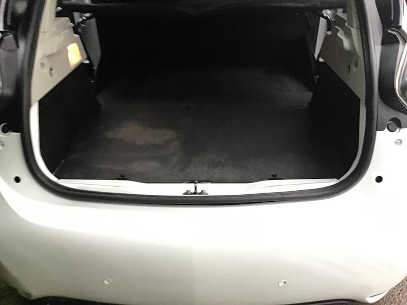 RENAULT ZOE