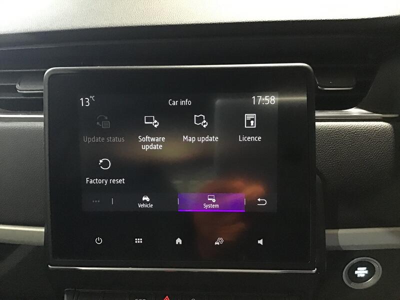 RENAULT ZOE