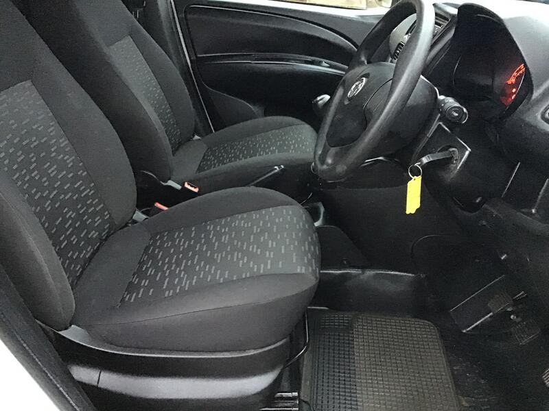 VAUXHALL COMBO