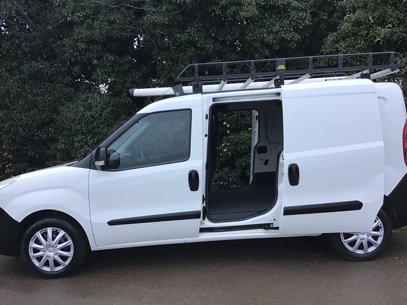 VAUXHALL COMBO