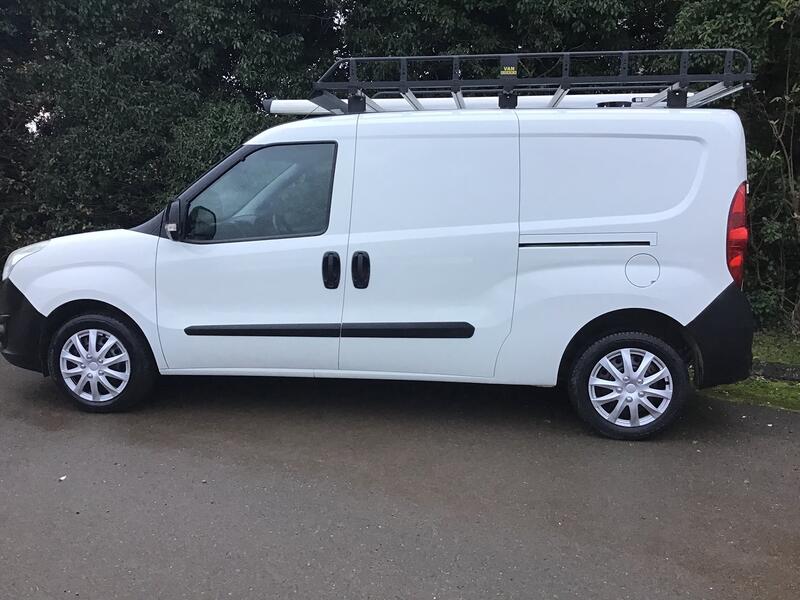 VAUXHALL COMBO