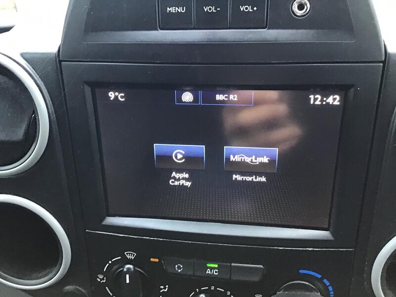 PEUGEOT PARTNER