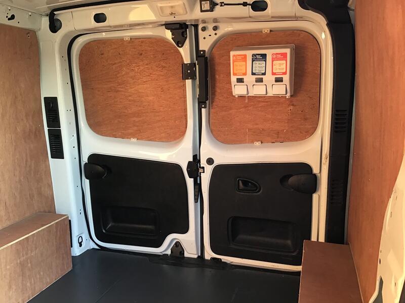 VAUXHALL VIVARO
