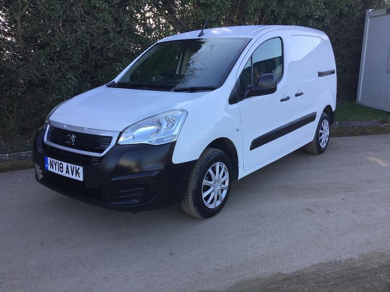 PEUGEOT PARTNER