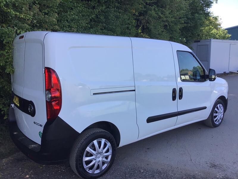 View VAUXHALL COMBO L2 LWB 1.3 CDTI 2300Ex Anglian Water NO VAT TO PAY!!!!!