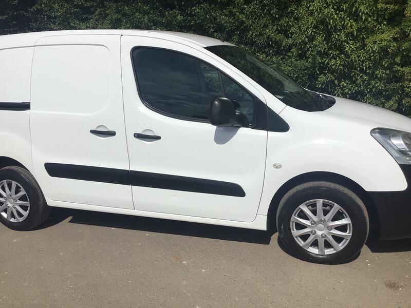 View CITROEN BERLINGO 1.6 BlueHDi 750 LX Enterprise L2 LWB Air Con Euro 6 NO VAT TO PAY!!!!!