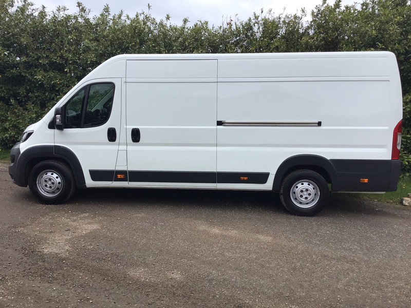 PEUGEOT BOXER