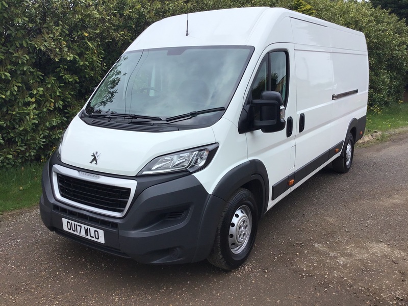 View PEUGEOT BOXER BLUE HDI 435 L4H2 PROFESSIONAL PV EURO 6