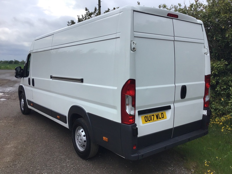 PEUGEOT BOXER