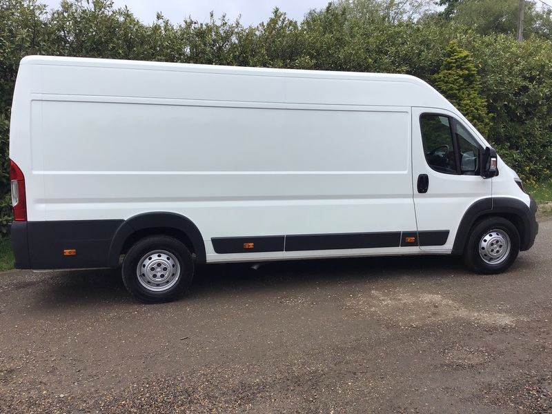 PEUGEOT BOXER