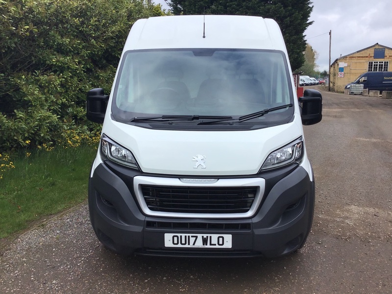 PEUGEOT BOXER