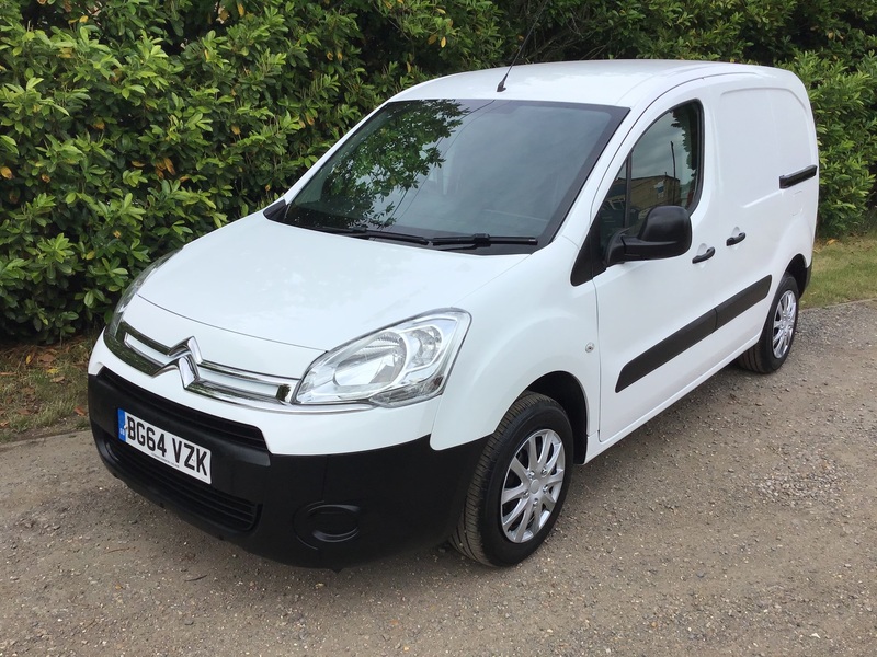 View CITROEN BERLINGO 2014 64 CITROEN BERLINGO 625 X L1 HDI