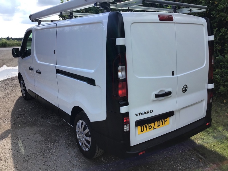 View VAUXHALL VIVARO L2H1 2900 CDTI LONG WHEEL BASE EURO 6