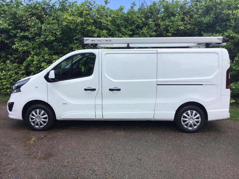 View VAUXHALL VIVARO L2H1 2900 SPORTIVE CDTI EURO 6