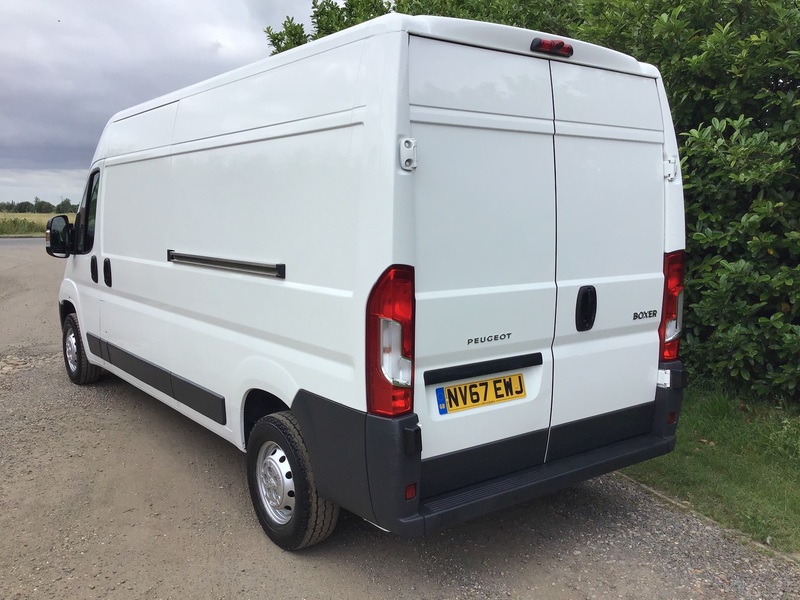 PEUGEOT BOXER