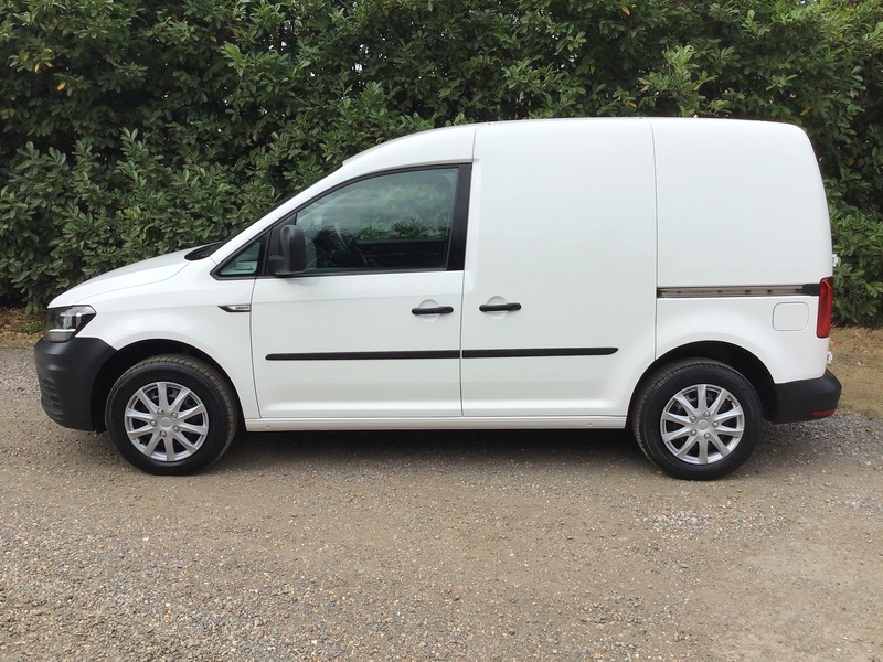 View VOLKSWAGEN CADDY CADDY C20 TDI STARTLINE EURO6 BLUEMOTION TECH