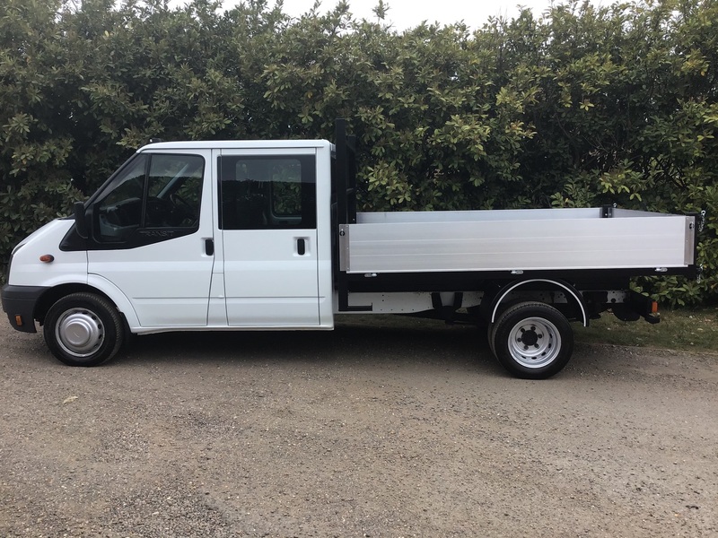 View FORD TRANSIT T350 CREW CAB TWIN REAR WHEEL DOUBLE CAB TIPPER WITH BRAND NEW TIPPING BODY.
