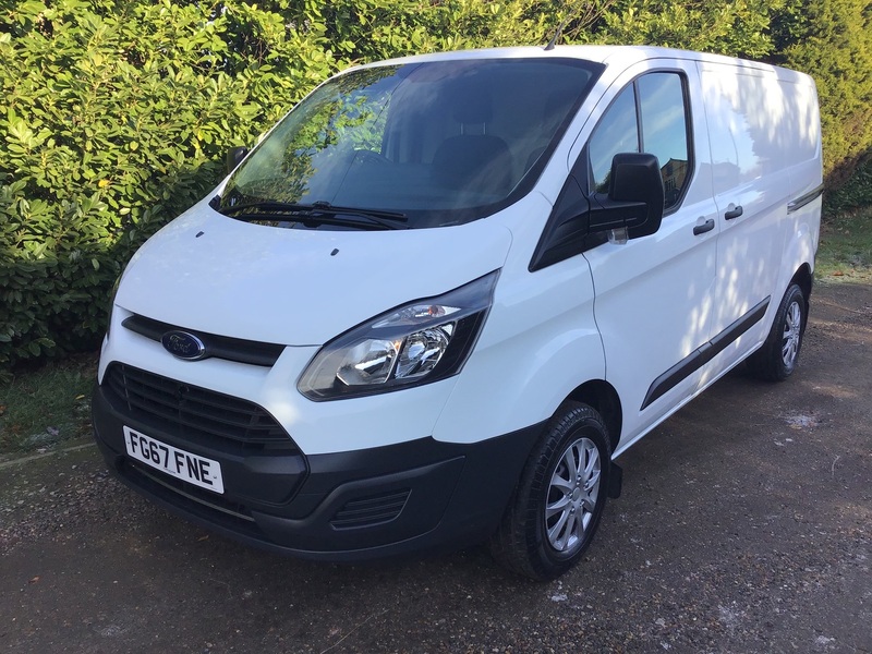 View FORD TRANSIT TRANSIT CUSTOM 2.0 TDCI 105PS 290 EURO6 ULEZ COMPLIANT L1 H1 VAN LOW MILES