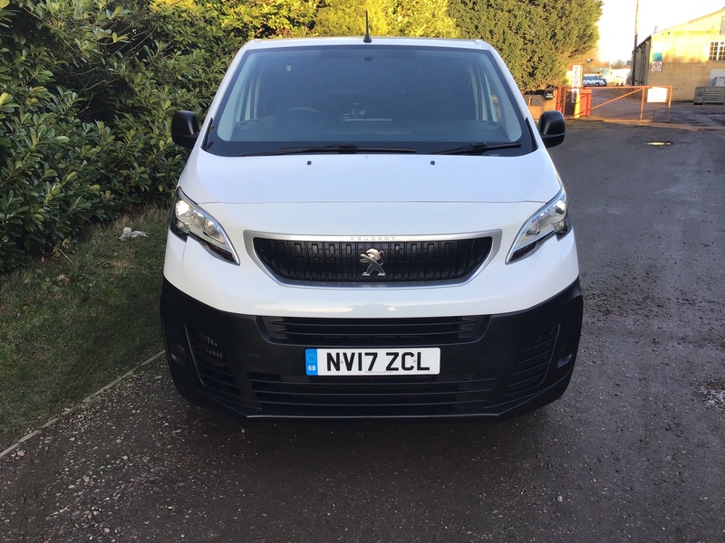 PEUGEOT EXPERT