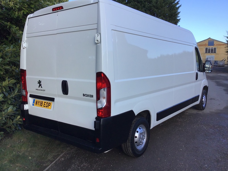 PEUGEOT BOXER