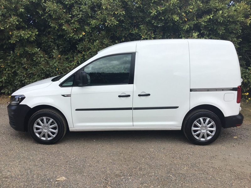 View VOLKSWAGEN CADDY C20 2.0 TDI STARTLINE 102PS EURO 6 ULEZ COMPLIANT, JUST SERVICED INCLUDING CAMBELT KIT