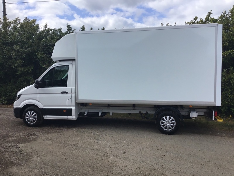 View VOLKSWAGEN CRAFTER 2.0 TDI 140PS CR35 STARTLINE LONG WHEELBASE FWD LUTON VAN, EURO6 ULEZ COMPLIANT, 1 OWNER