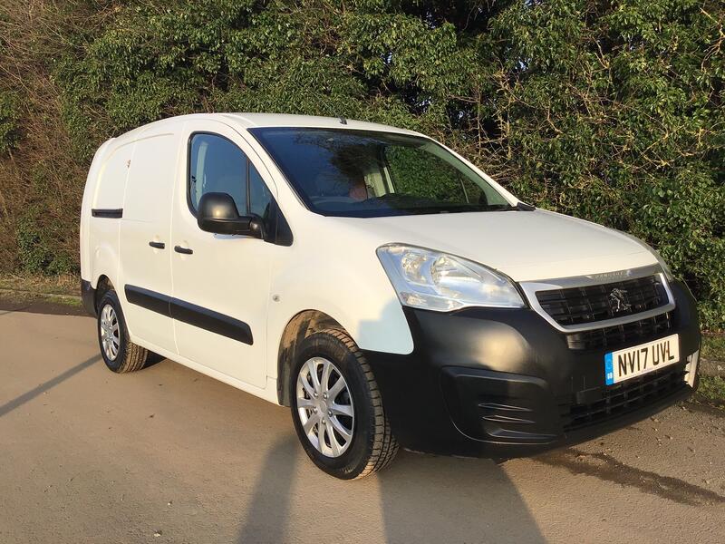 PEUGEOT PARTNER