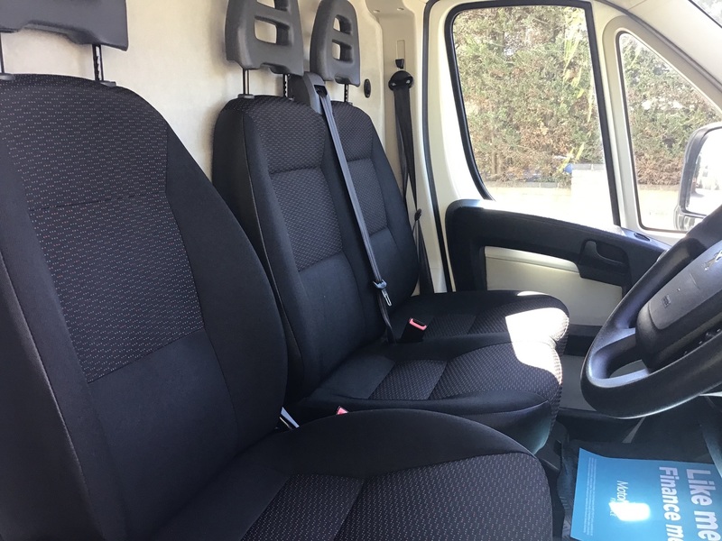 PEUGEOT BOXER