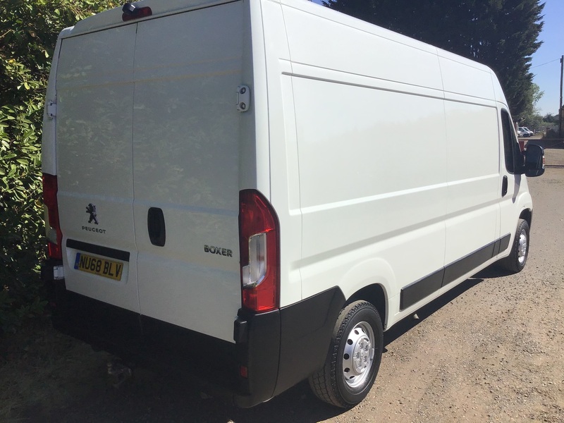 PEUGEOT BOXER