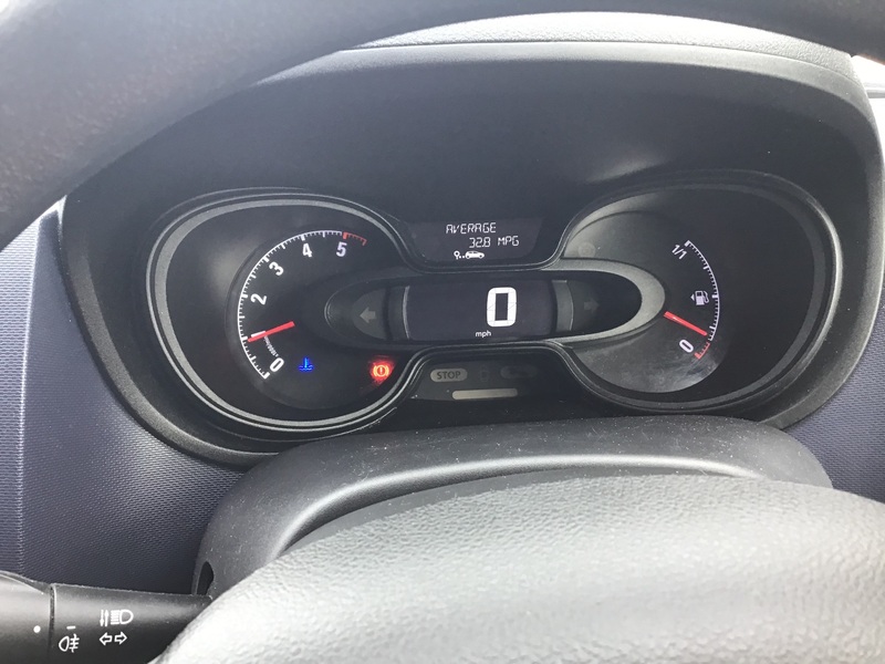 VAUXHALL VIVARO