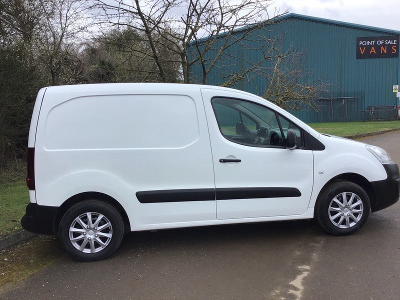 View PEUGEOT PARTNER BLUE HDI PROFESSIONAL L1 EURO 6 So ULEZ Compliant