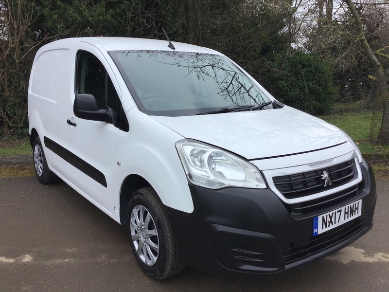 View PEUGEOT PARTNER BLUE HDI PROFESSIONAL L1 EURO 6 So ULEZ Compliant