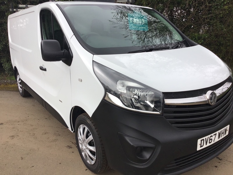 View VAUXHALL VIVARO L2H1 Long Wheelbase 2900 CDTI 120PS Euro  So ULEZ Compliant