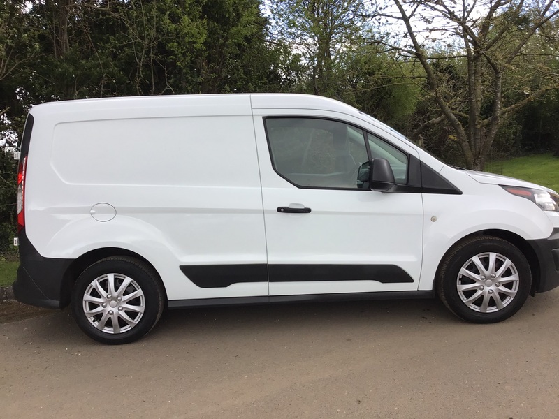 View FORD TRANSIT CONNECT L1 SWB 200 1.5 Litre TDCi EURO 6 So ULEZ Compliant