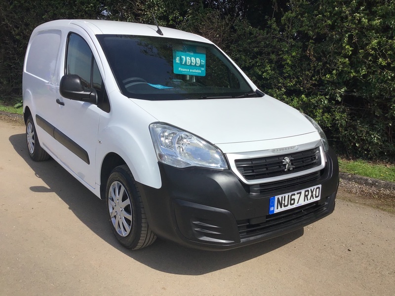 View PEUGEOT PARTNER BLUE HDI PROFESSIONAL L1 EURO 6 So ULEZ Compliant