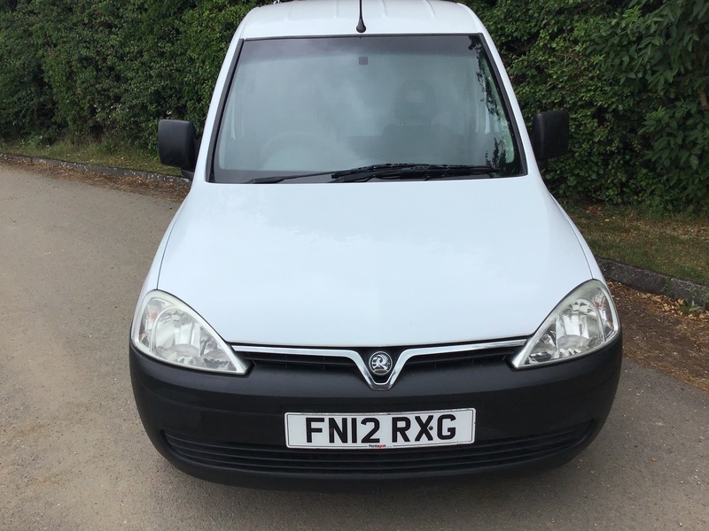 View VAUXHALL COMBO 2000 CDTI