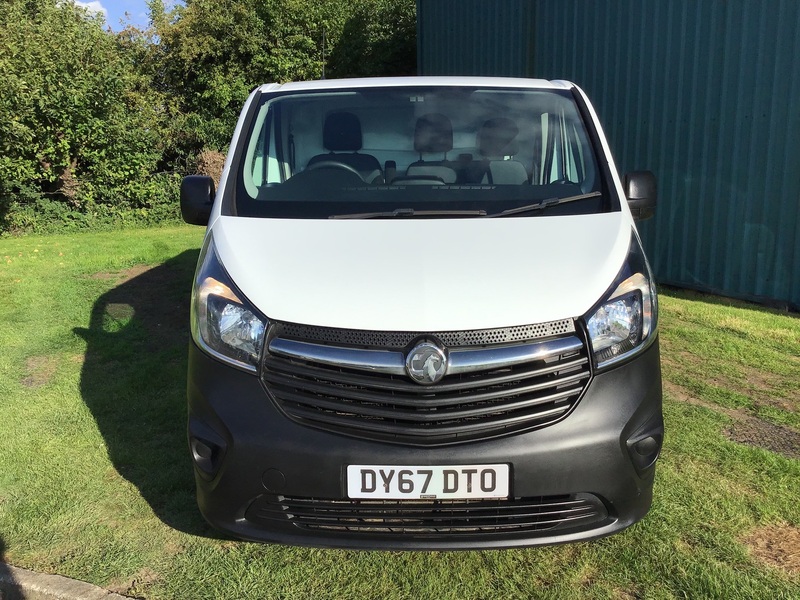 View VAUXHALL VIVARO L2 LWB, Euro 6 ULEZ Compliant, One Owner 76936 MILES